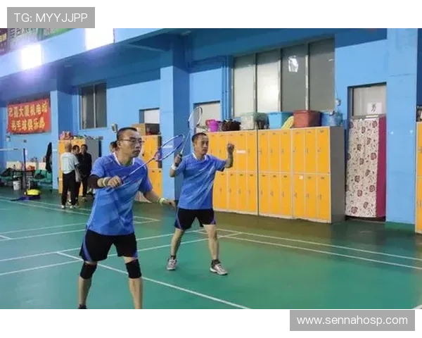 广州羽毛球队个人能力深度解析与发展探讨 广州羽毛球队个人能力深度解析与发展探讨